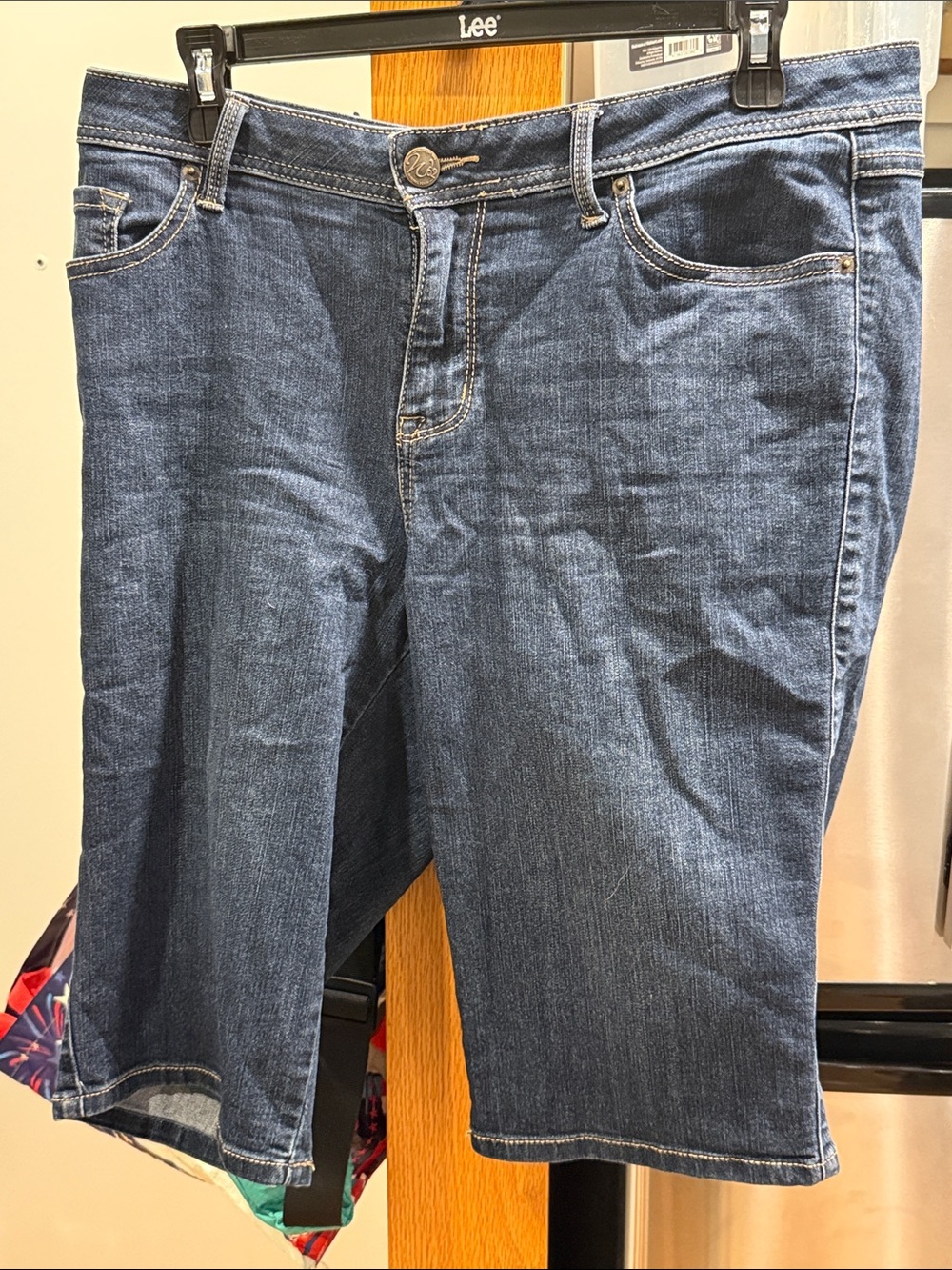Lee denim Bermuda jean shorts size 12